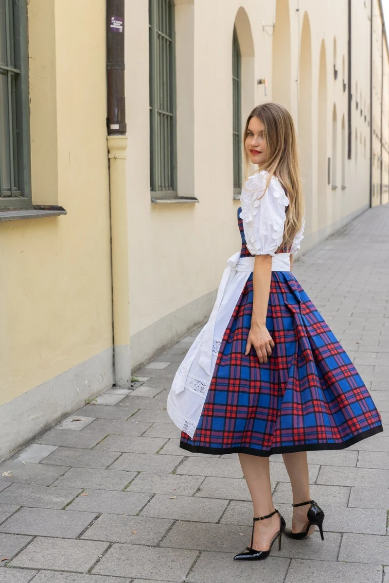 KARO DIRNDL TARTAN LOVE ROYALBLAU/ ROT