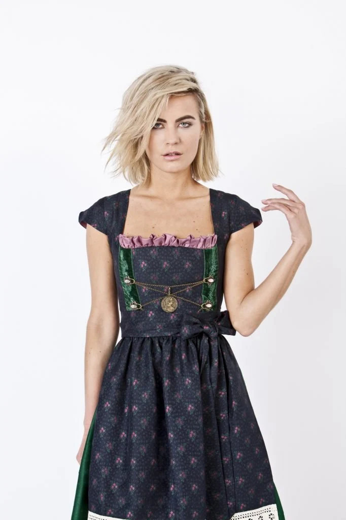 SEIDENDIRNDL PERGOLA KÖNIGSBLAU/TANNE
