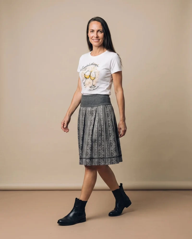 MODELL: MARGA