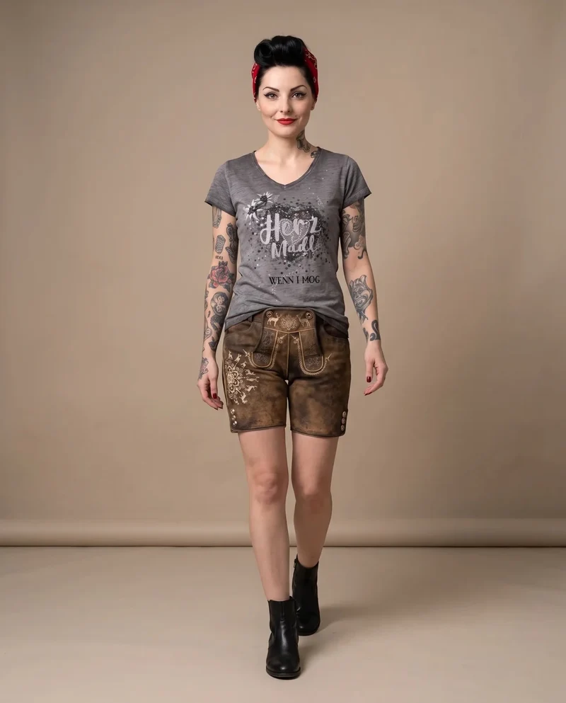 MODELL: DOTTIE