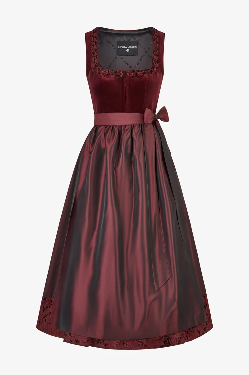 Dirndl Diamante in Burgundy