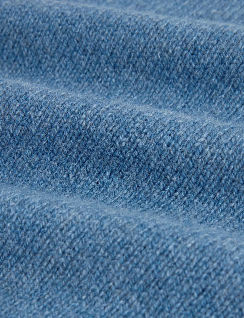 DEMARIO | BLUE