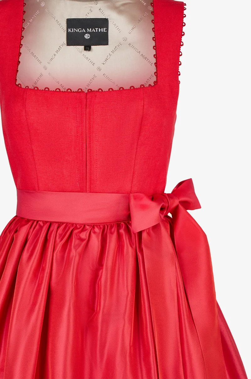 Dirndl München in Rot