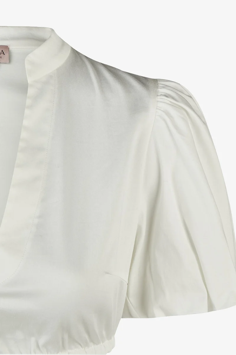 Dirndlbluse Alexa in weiß