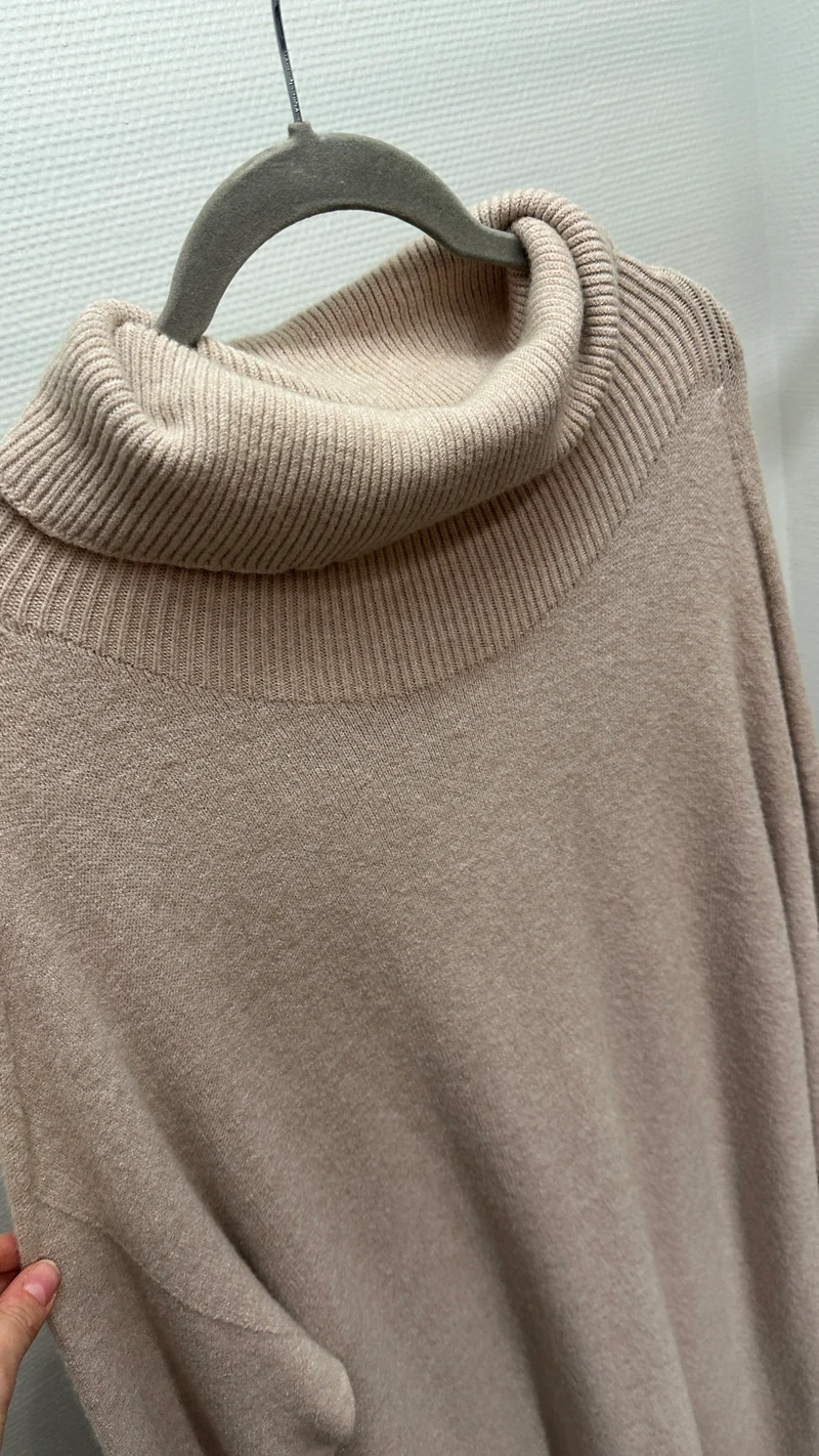 Kleid Strick V Milano creme/beige