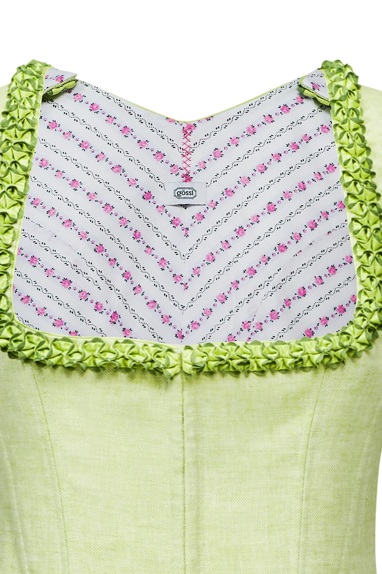 Dirndl mit Henndorfer Rüsche