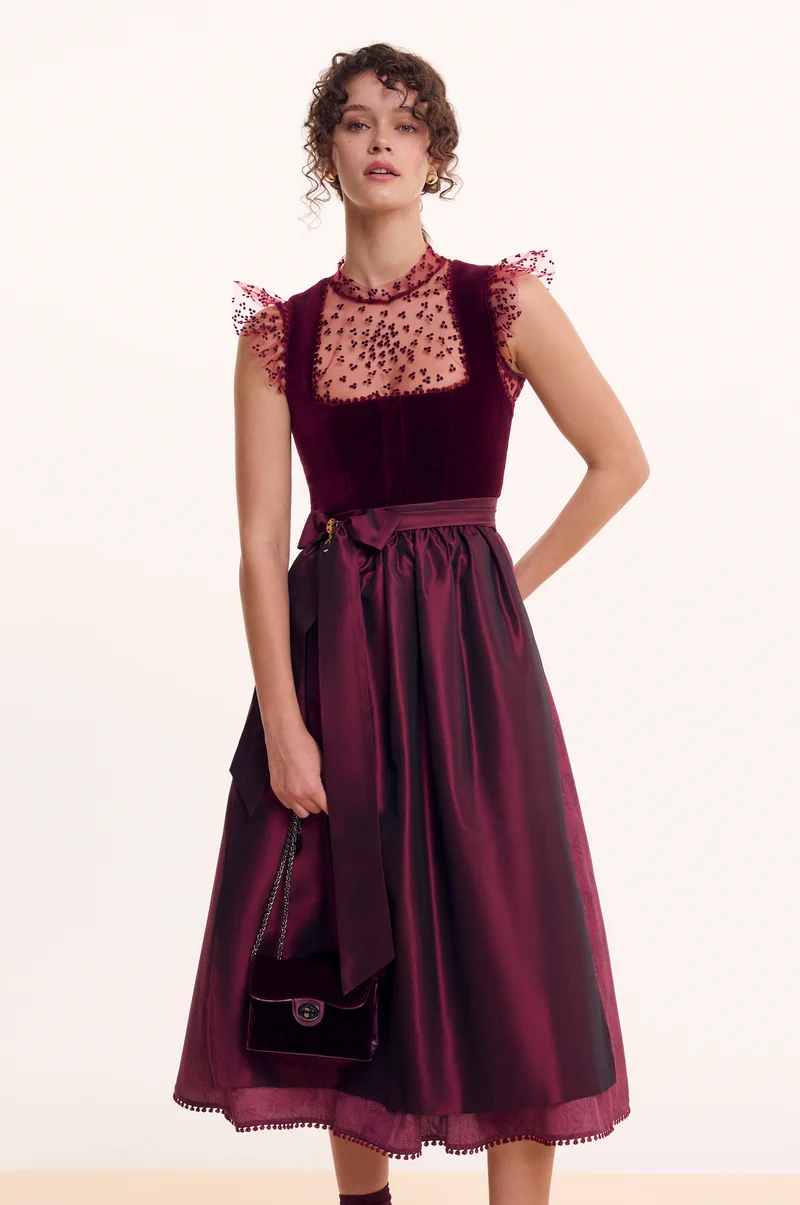 Dirndl Catania in Cassis