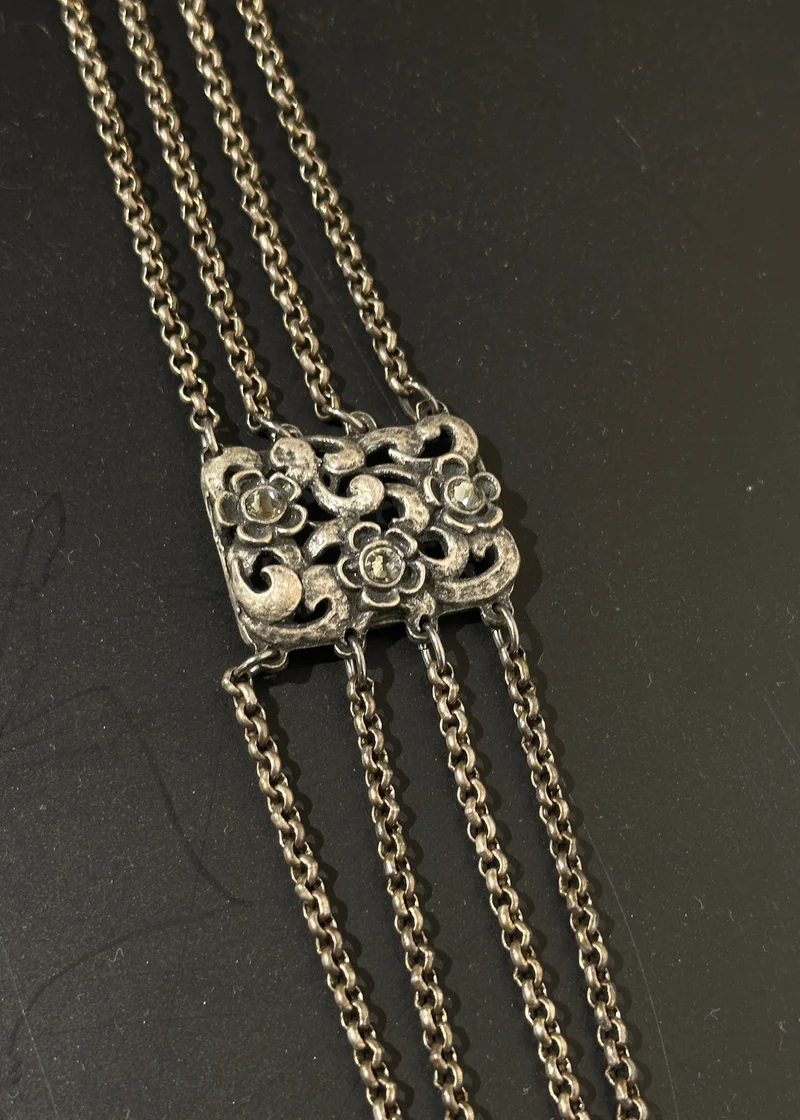 Kropfkette silber