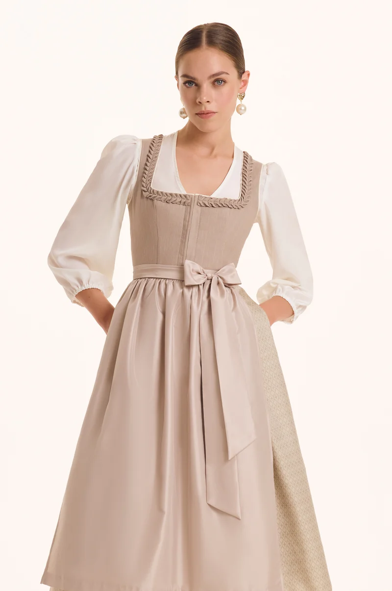 Dirndl Nela in Taupe