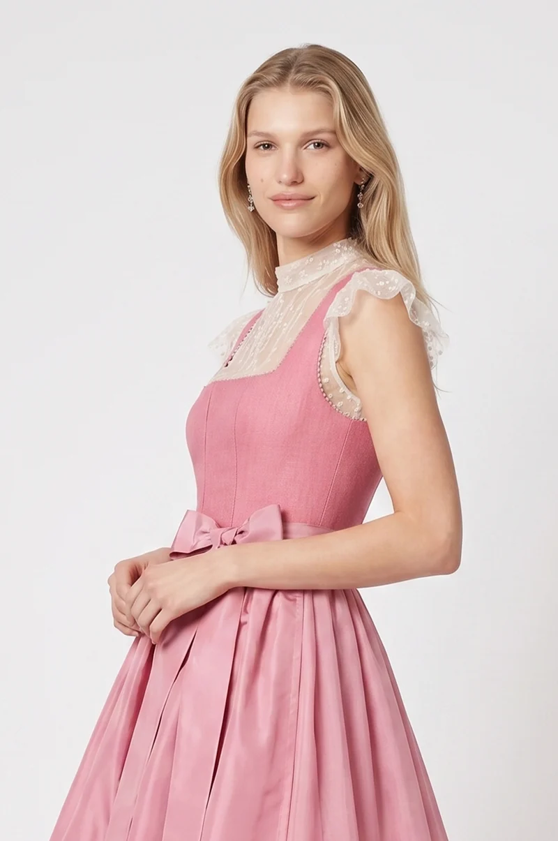 Dirndlbluse Heiki in Weiß