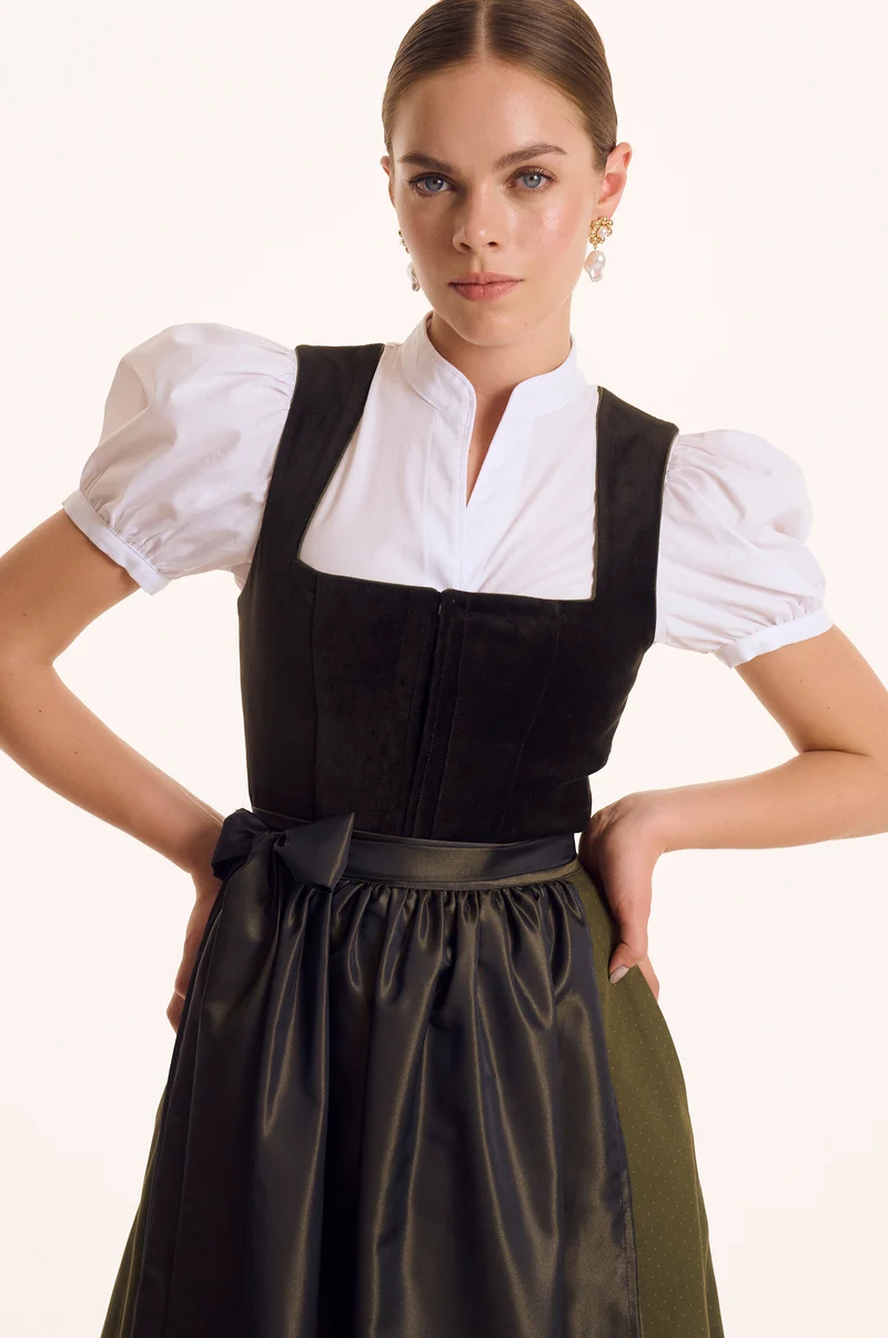 Dirndlbluse Gini in Weiß