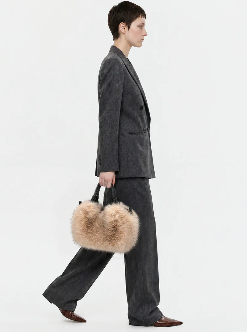 Gianni Chiarini Damen Handtasche Dua aus Kunstpelz Alabster