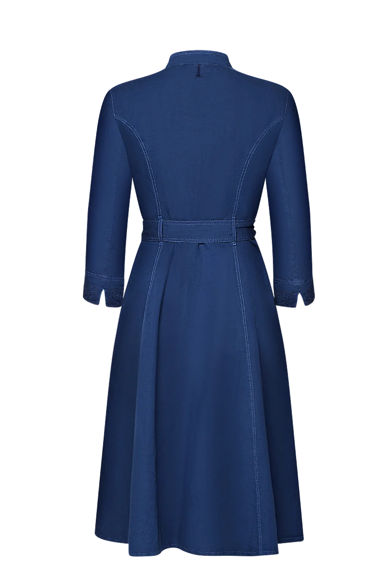 Patiniertes Kleid