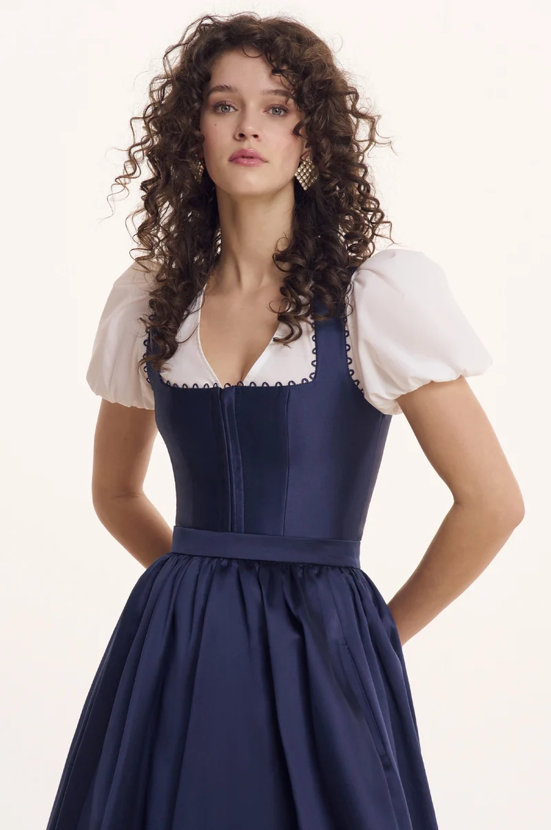 Dirndlbluse Anna in Weiß