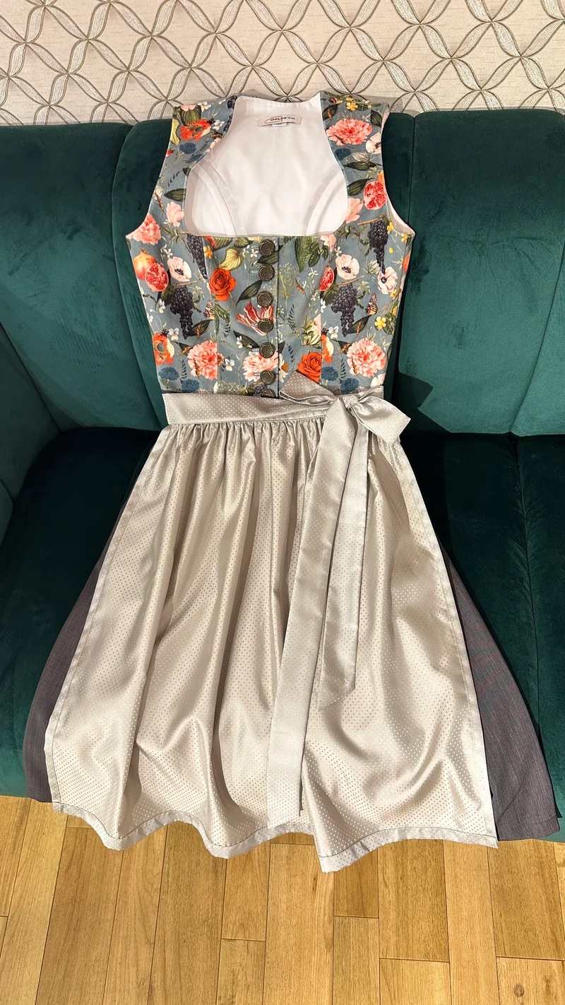 Dirndl Goldstich Samt Blumen hellblau/grau 70cm