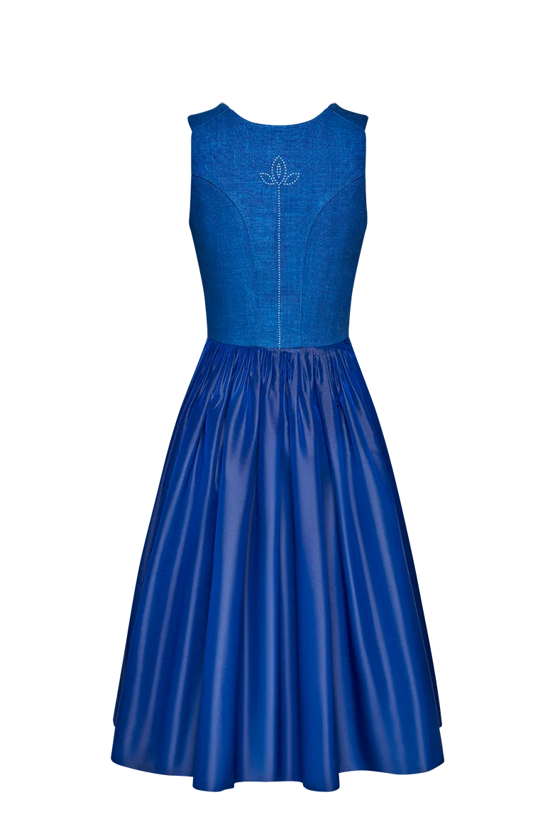 Blaudruck Dirndl mit Nieten besetzt