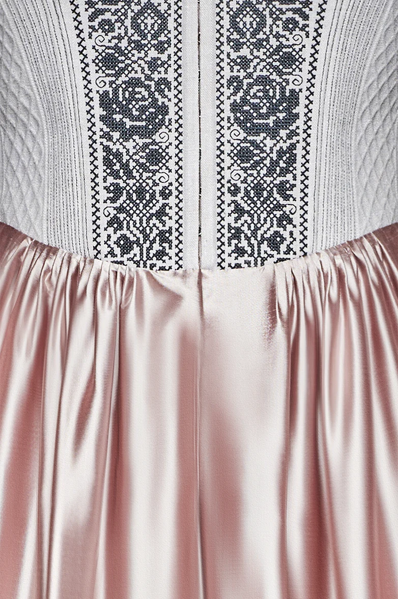 Original Bauernleinen-Dirndl
