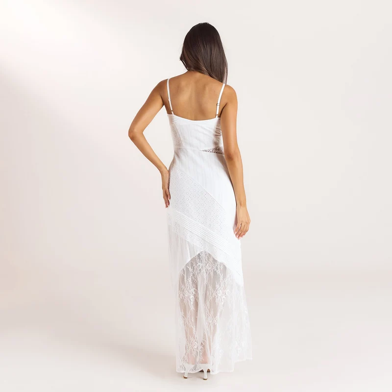 Maxikleid mit Stickerei und Spitze - Weiß