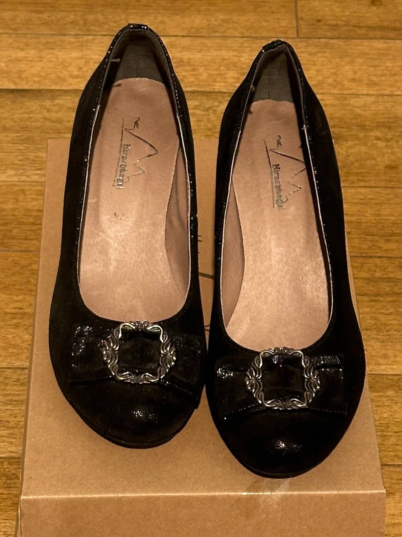 Trachtenschuh Pumps Hirschkogel Leder schwarz mit Schnalle