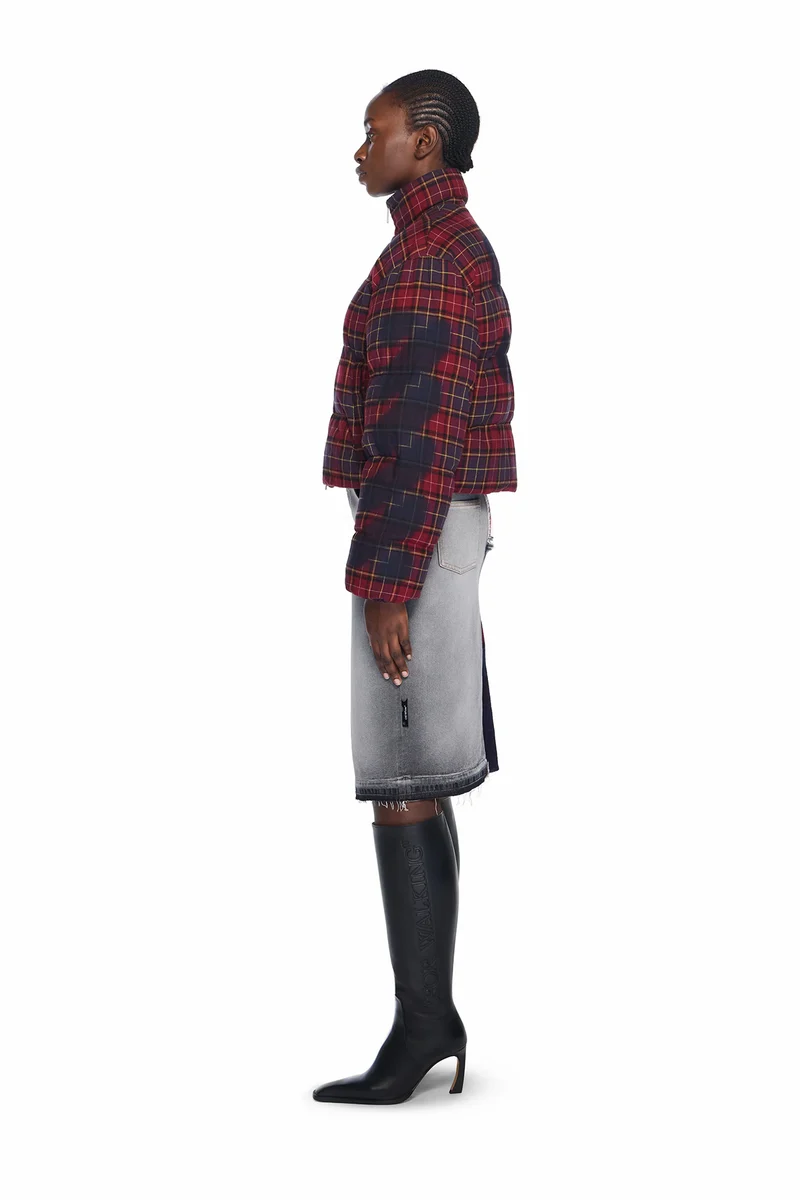 Off-White Damen Arrow Spray Check Puffer Jacke Rot