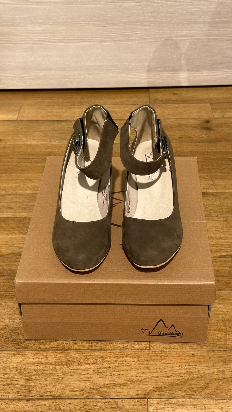 Trachten Dirndlschuh Hirschkogel Pumps kaki