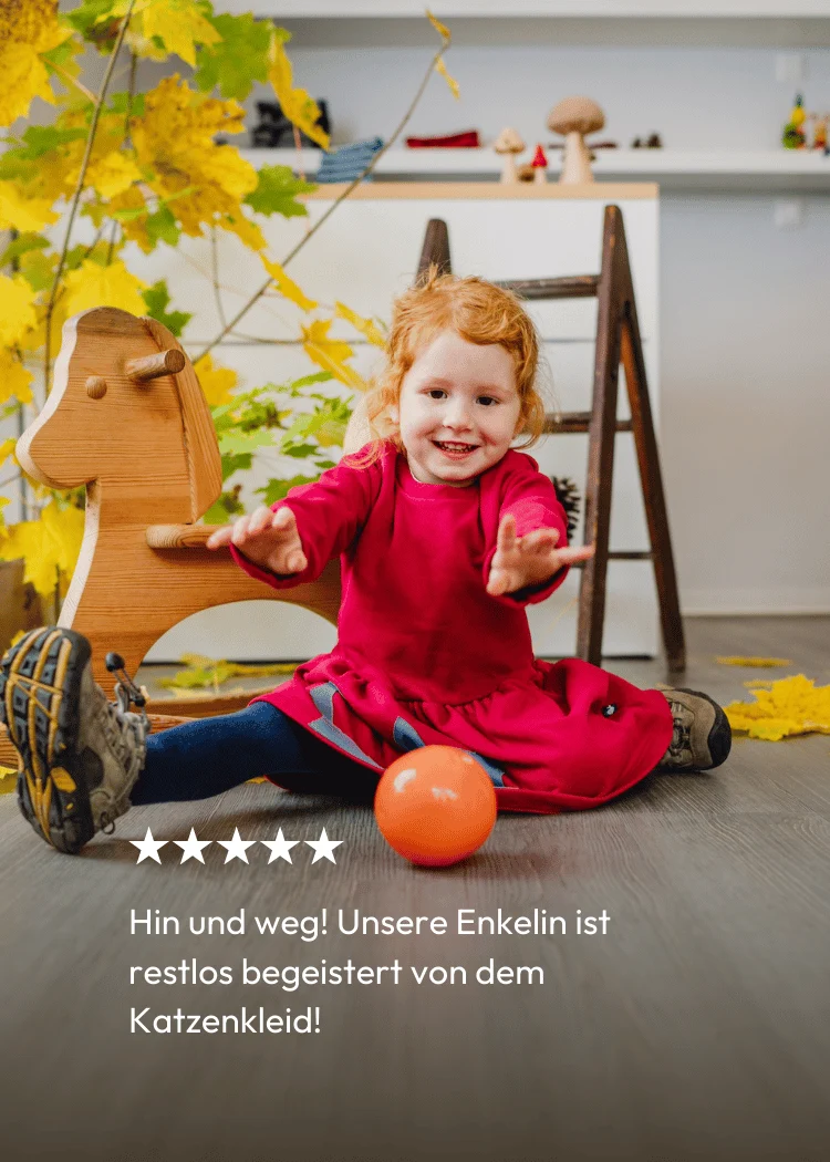 Mädchenkleid mit Katze
