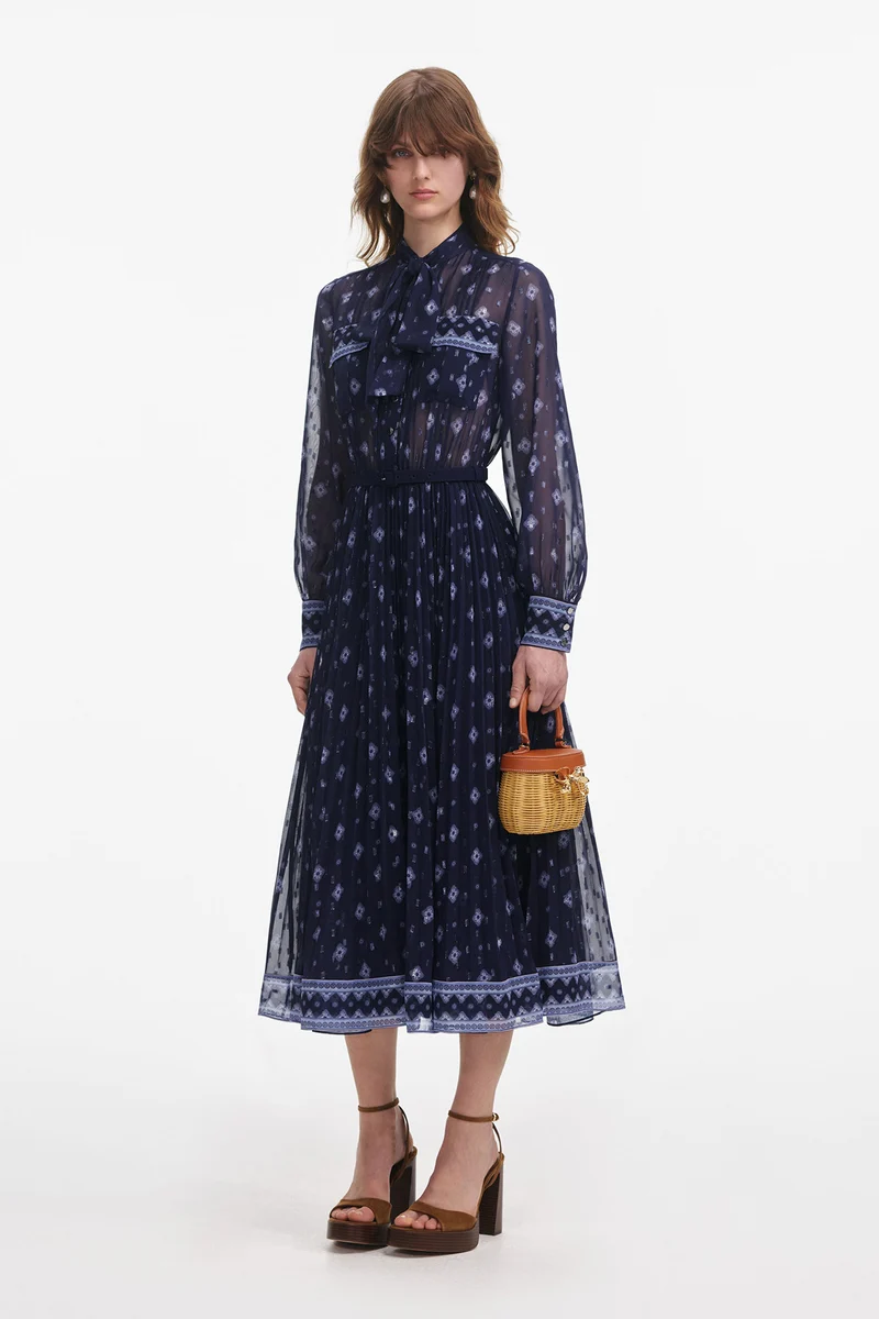 self-portrait Damen Chiffon-Midikleid Marine-Blau