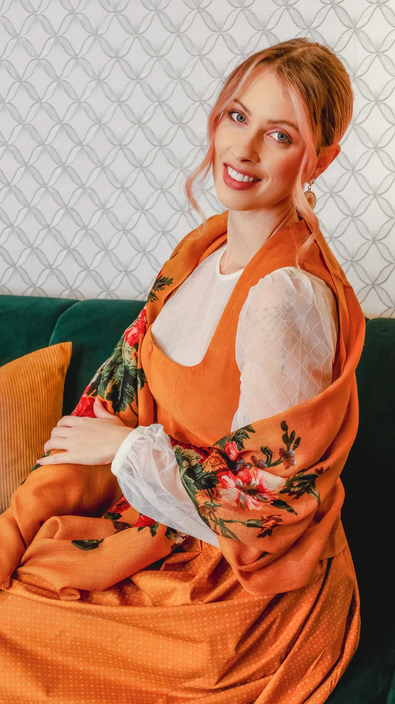 Corddirndl Goldstich orange