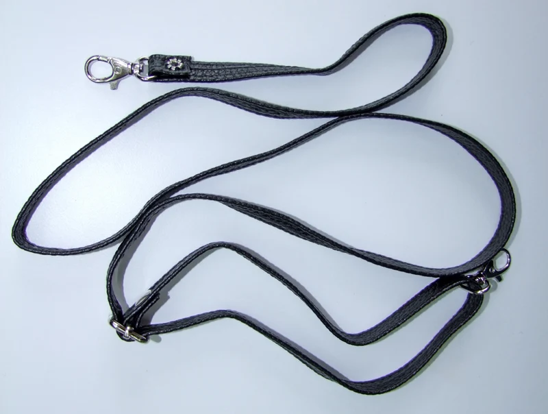 Filz Trachten Handtasche mit Herzapplikation | Rot