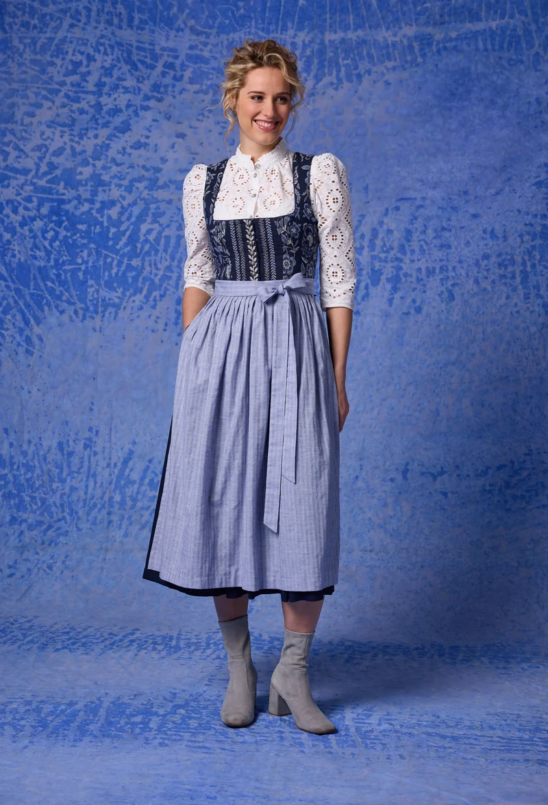Jacquard-Dirndl mit Tencel-Rock & Streifen-Akzent