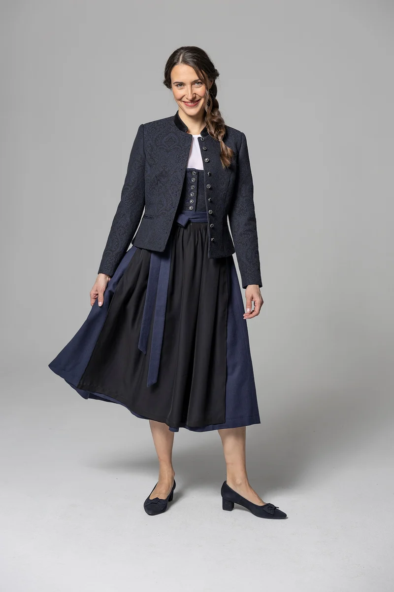 Dirndl mit Jacquard-Oberteil und Schösschen