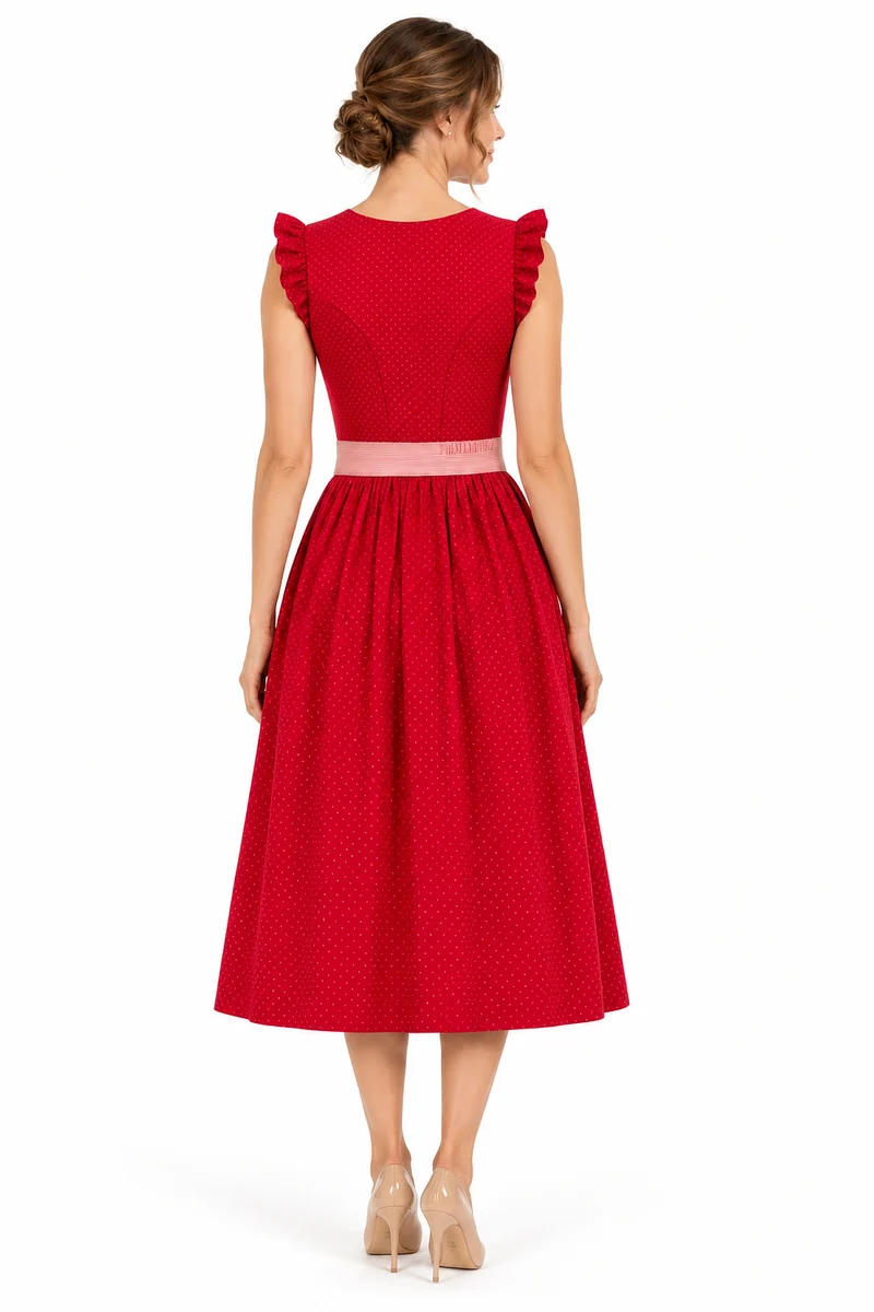Dirndl mit Flügelarm und Schließe