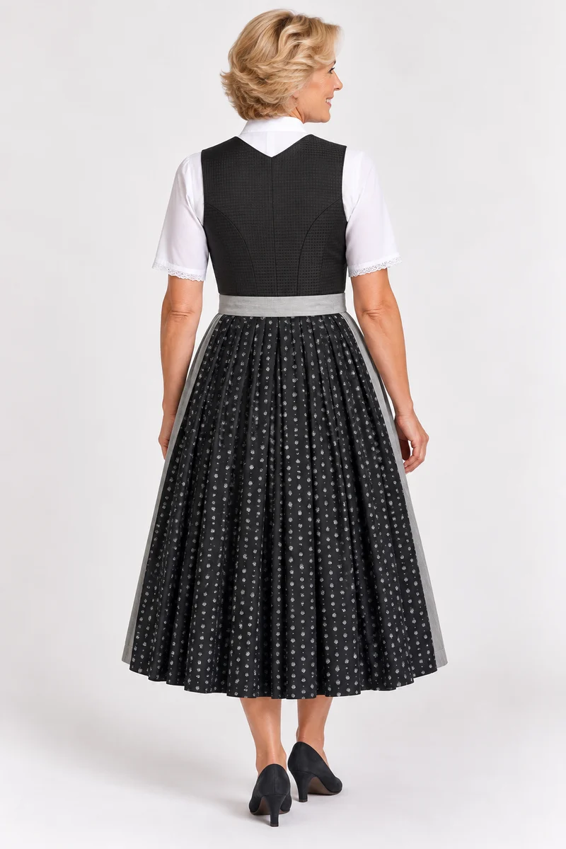 Dirndl mit Karo-Oberteil und Druckrock