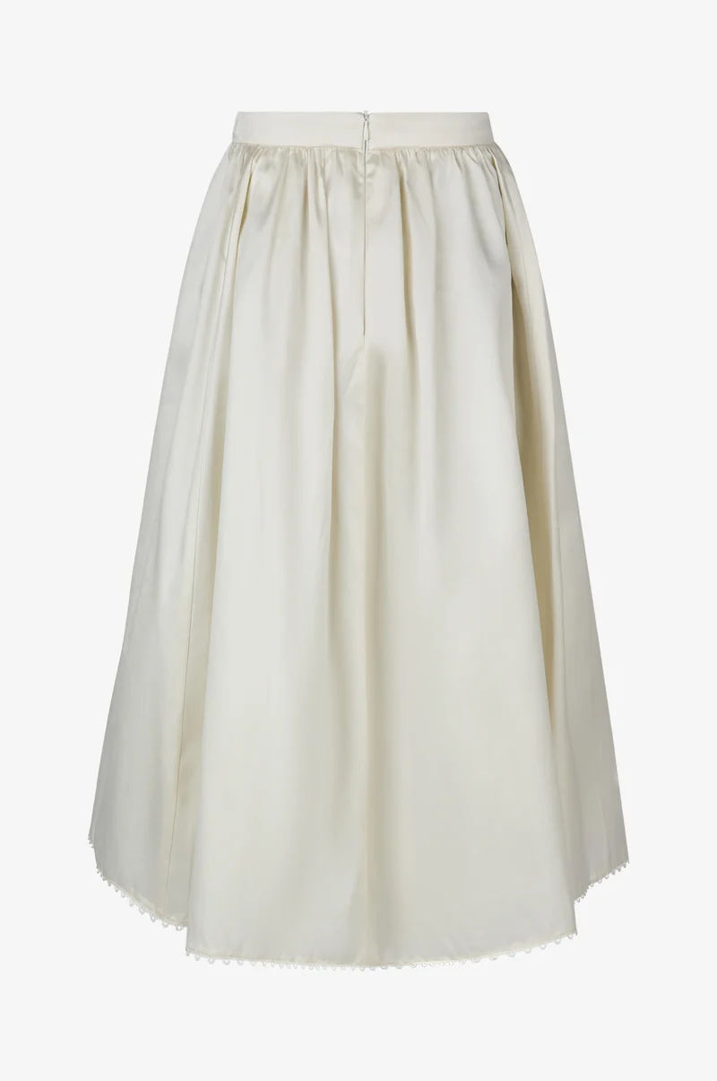 Rock Kinga in Ivory