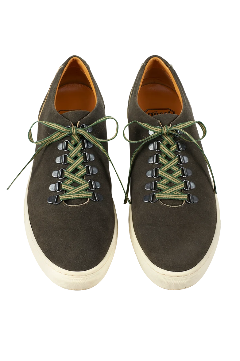 Sneaker aus Hirschleder
