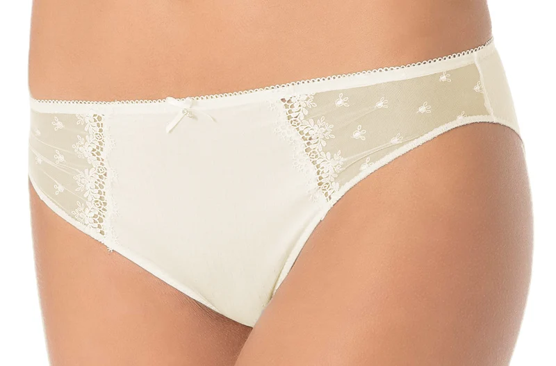 Nina von C. Minislip mit Spitze 1350535 | Champagner