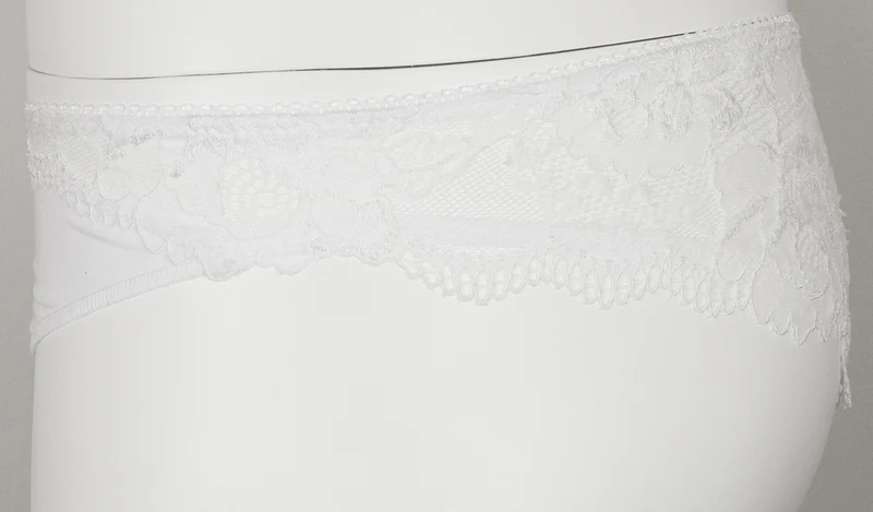 Nina von C. Lambada String Tanga mit Spitze 1695559 | Weiß