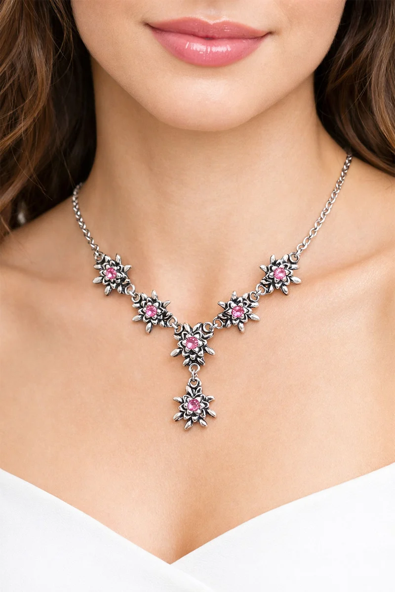 LUISIA® Edelweiß Collier "Emilia" mit Premium Kristallen | Light Rosé / Rose