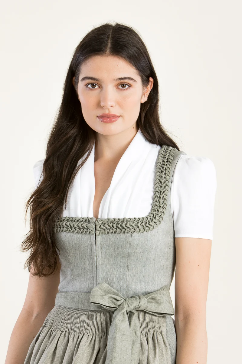 Gottseidank Dirndlbluse Adriana Wasserfallkragen