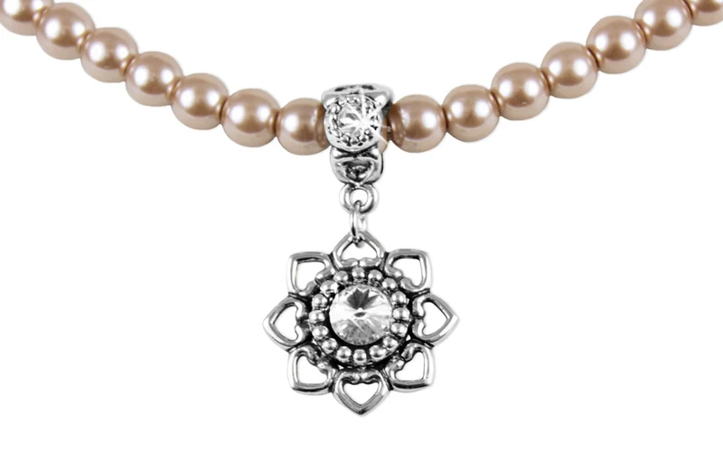 LUISIA Perlencollier Tessa mit Herzblüte - Nougat