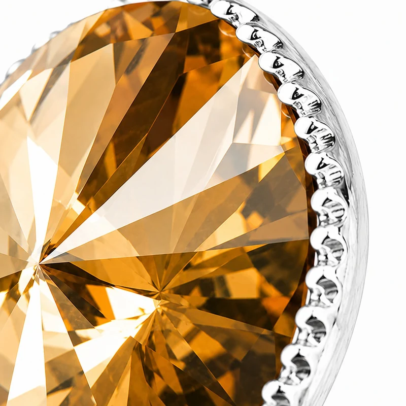 LUISIA® Solitär Ohrstecker "Joy" mit Kristallen von Swarovski® | Light Col. Topaz